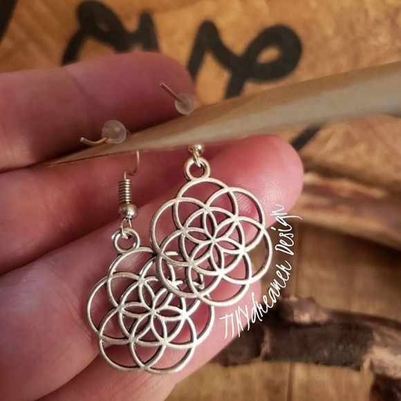 Mandala earrings Geometric Celtic Flower Knot earrings ~Bohemian~Hippie~Spirit - Picture 5 of 9